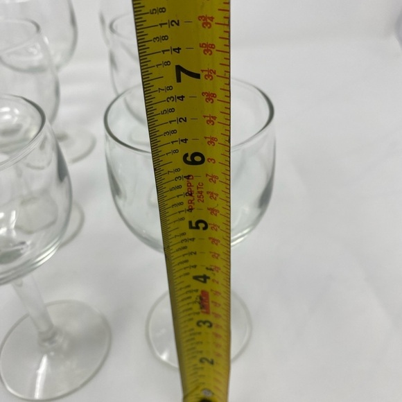 Set of 6 Vintage “R” Frosted Monogram Wine Glasses - Picture 4 of 7